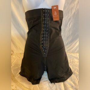 Lover Beauty shapewear waist trainer slimming size M NWT